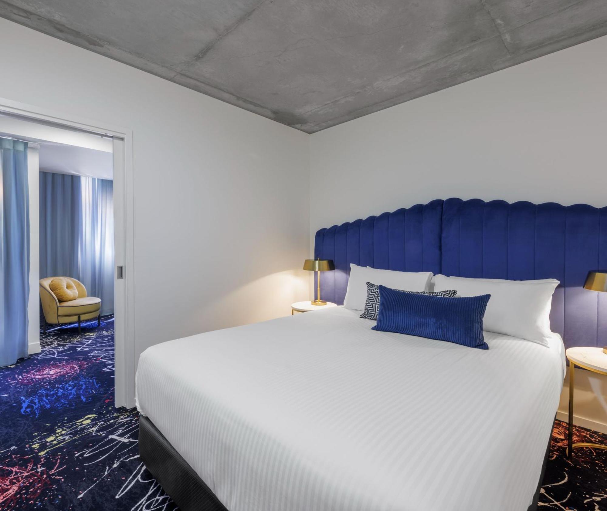 Oaks Melbourne St Kilda Road Hotel Exterior photo