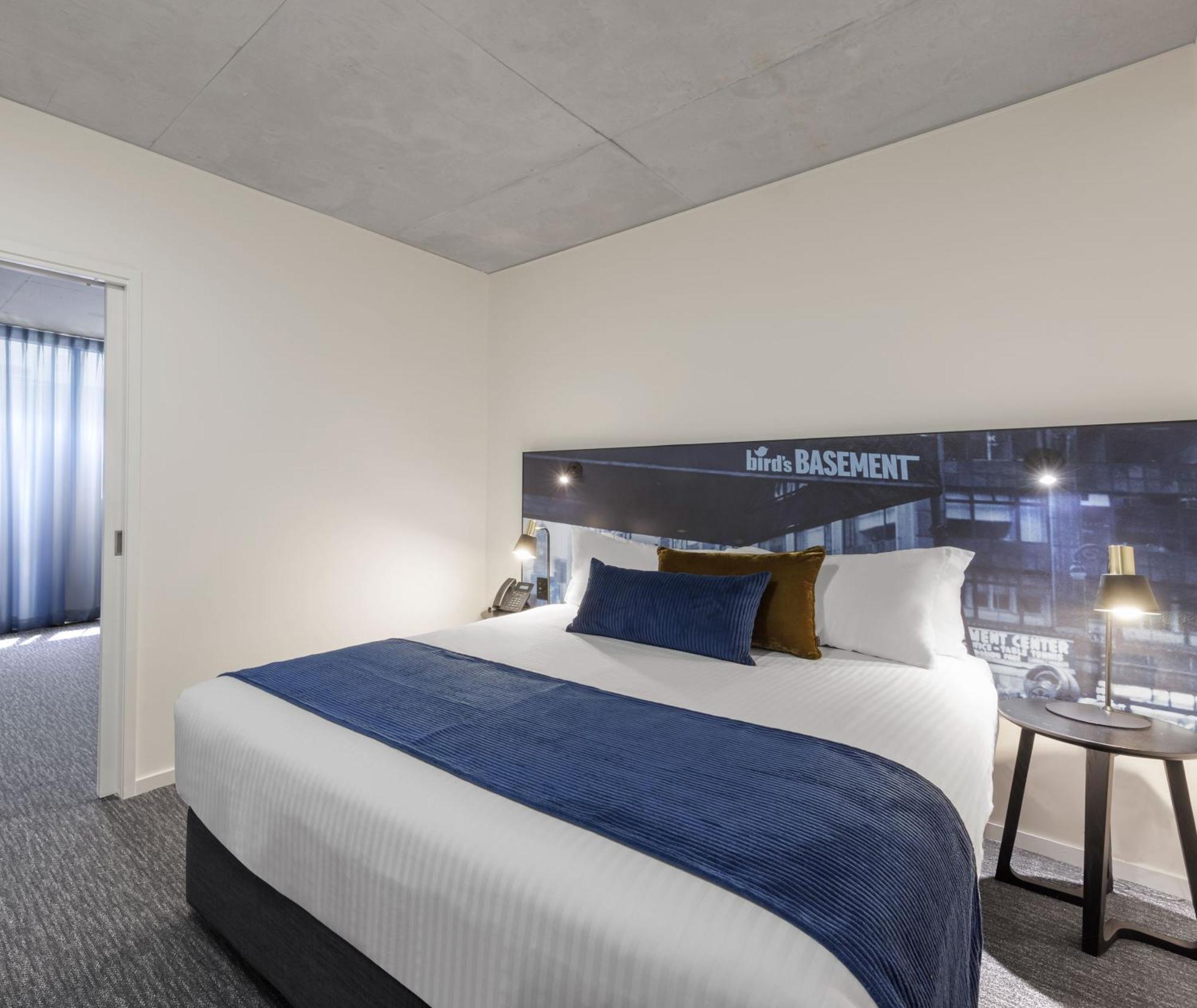 Oaks Melbourne St Kilda Road Hotel Exterior photo